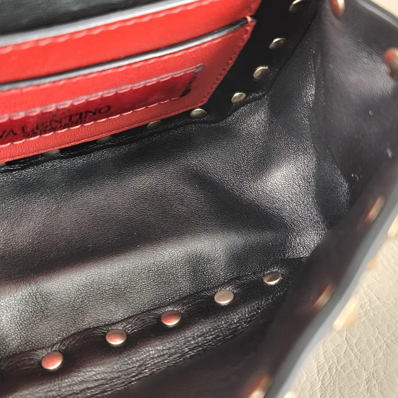 Valentino Shoulder Bag Rockstud Spike Shoulder Bag Black Lambskinmini14 × 6 × 10 cm — detail view 14 of 15