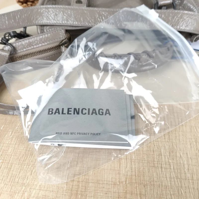 BALENCIAGA Crossbody Bag Classic City Brown Lambskin Mini 24 × 10 × 16 cm — detail view 7 of 11