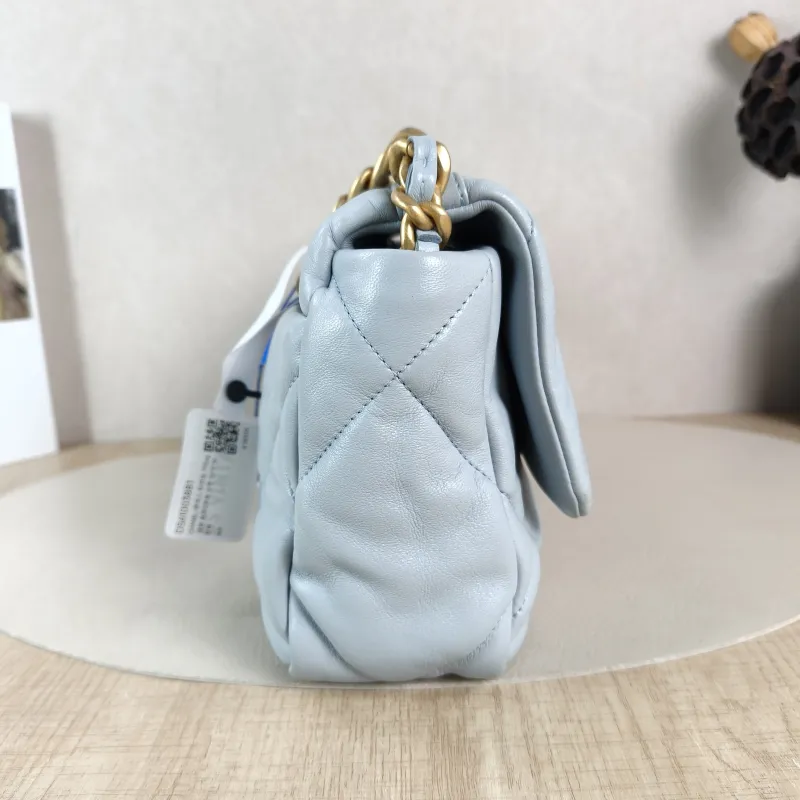 Chanel Crossbody Bag 19Bag Blue SL ambskin Small 26 × 9 × 16 cm — detail view 1 of 12