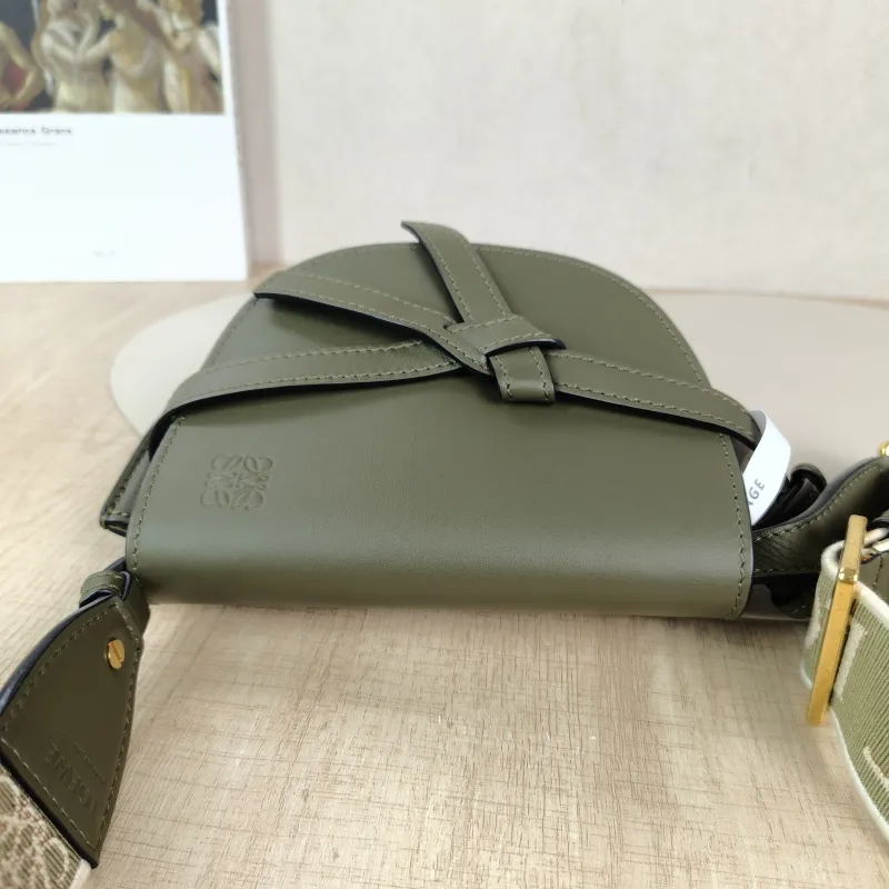 LOEWE Crossbody Bag Gate Dual Green Calfskin Mini 21 × 9.5 × 12.5 cm — detail view 1 of 12
