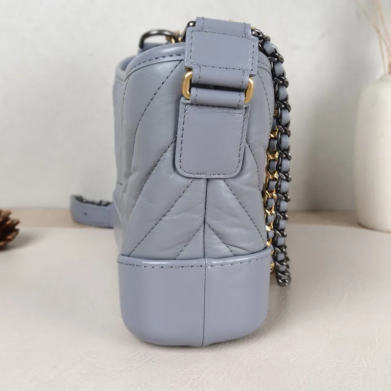 Chanel Crossbody Bag v Gabrielle Gabrielle Bag Grey Calfskin Small 20 × 8 × 15 cm 28 — detail view 3 of 14