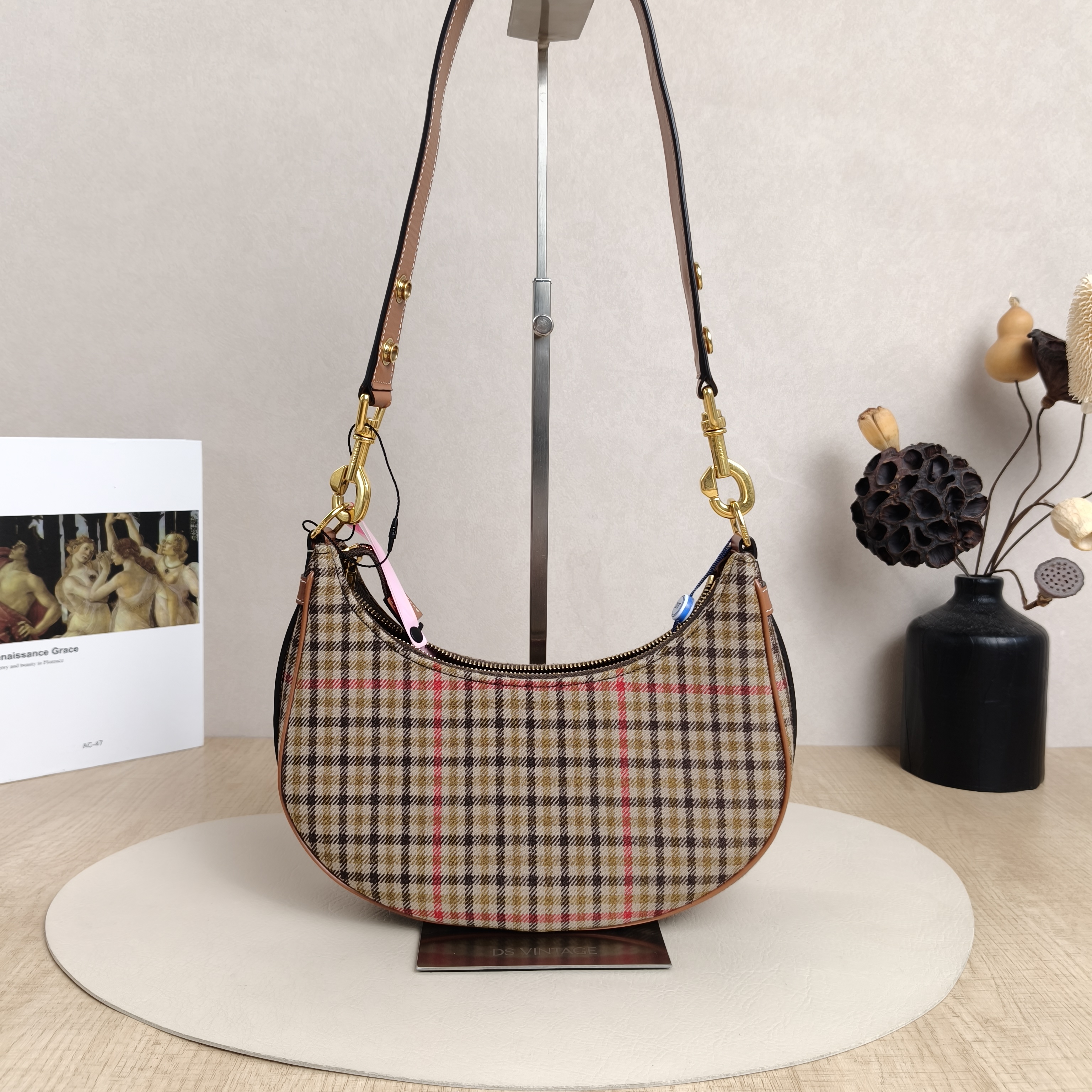 CELINE Shoulder Bag AVA Colorblock Calfskin Medium23 × 6 × 13.5 cm — cover view 5 of 5