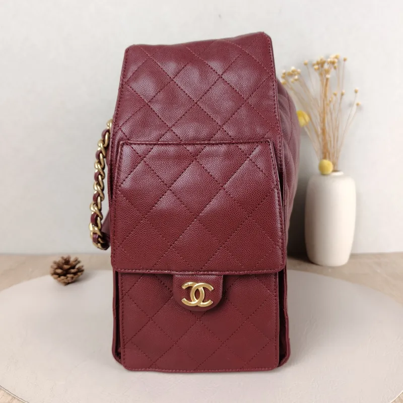 Chanel Shoulder Bag 25Bag Red Grained Calfskin Medium 30 × 15 × 40 cm — detail view 14 of 14