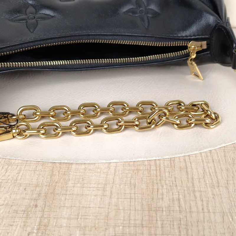 Louis Vuitton Crossbody Bag Over The Moon Black Calfskin 27.5 × 7 × 16 cm — detail view 6 of 10