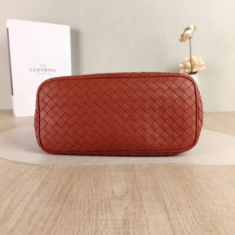 Bottega Veneta Top Handle Bag Woven Vanity Case Bag Red Lambskin One Size 25 × 12 × 18 cm Conditioned — cover view 2 of 5