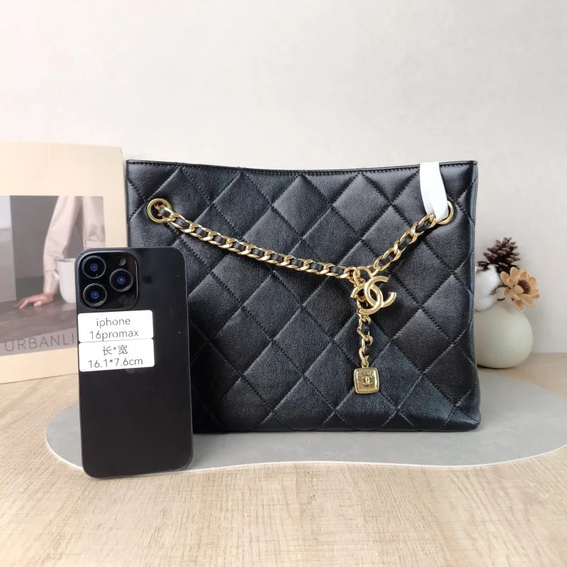 Chanel Shoulder Bag Tote Bag Black Lambskin One Size 30 × 10 × 23 cm — cover view 4 of 6