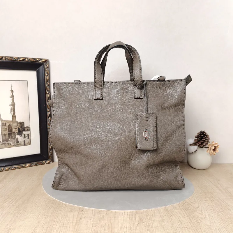 FENDI Shoulder Bag Shoulder Bag Grey Calfskin One Size40 × 16 × 33 cm