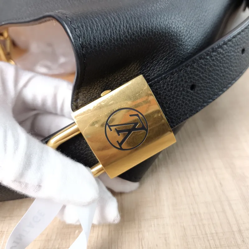 Louis Vuitton Shoulder Bag Low Key Hobo Shoulder Bag Black Calfskin Medium 31 × 18 × 35 cm — detail view 14 of 15