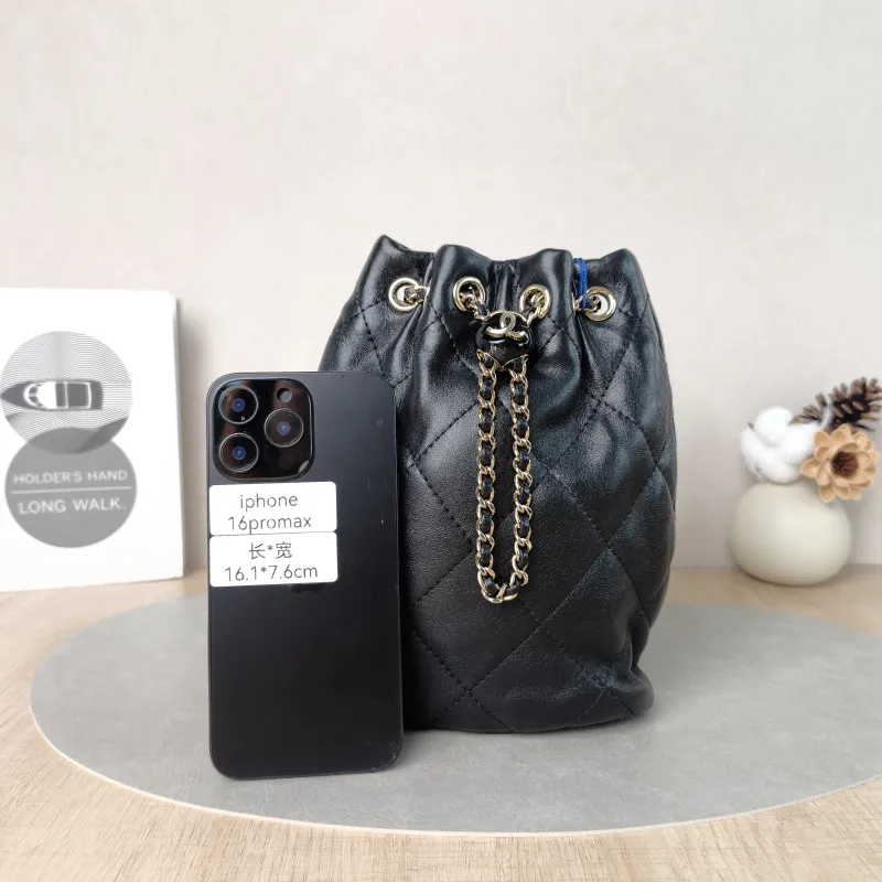 Chanel Backpack Backpack Black Lambskin One Size17 × 7.5 × 22 cm — cover view 3 of 6