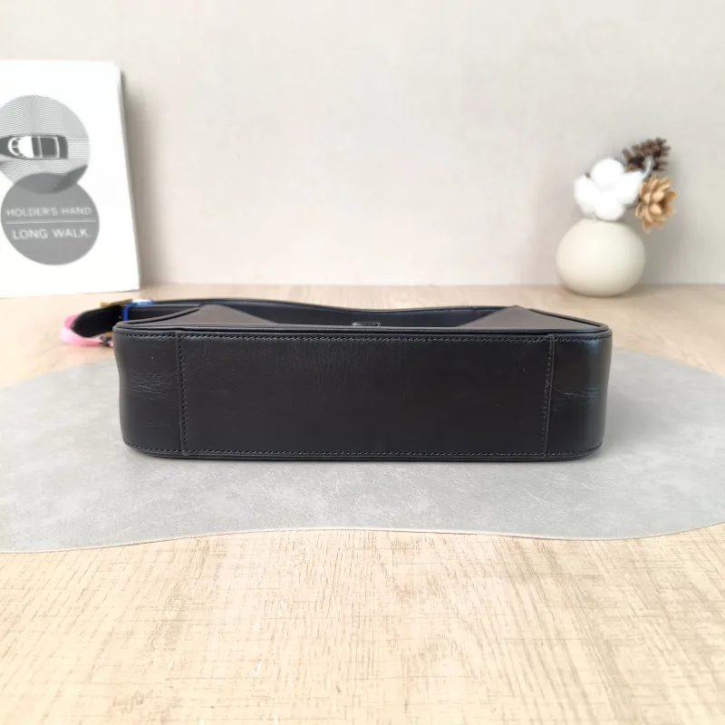 SAINT LAURENT Shoulder Bag LE 5 À 7 Black Calfskin Small 23 × 6.5 × 16 cm — cover view 4 of 5