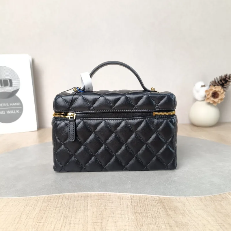 Chanel Crossbody Bag lp Box Bag Black Lambskin One Size 19.5 × 5 × 17 cm — cover view 5 of 6