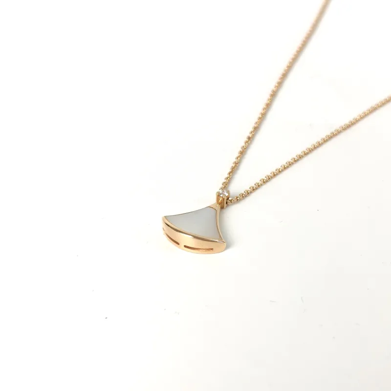 Bvlgari Necklace Divas' Dream White Mother-of-Pearl Diamond18KR ose Gold One Size 1.5 CM*41 cm - 43 cm — cover view 3 of 9