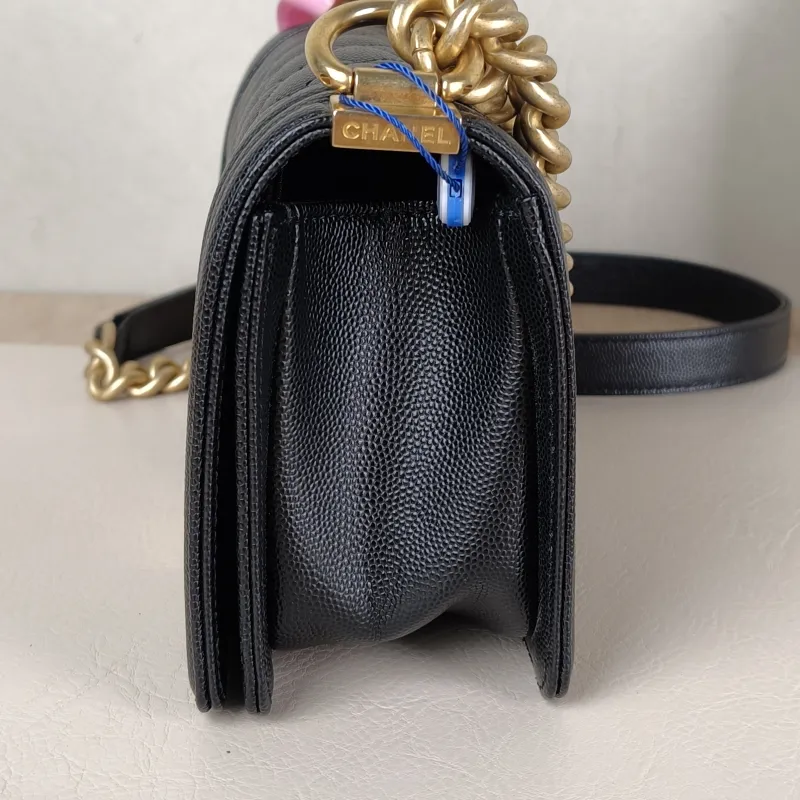 Chanel Crossbody Bag Le Boy​Black Grained Calfskin Small20.5 × 8.5 × 12 cm — detail view 7 of 15