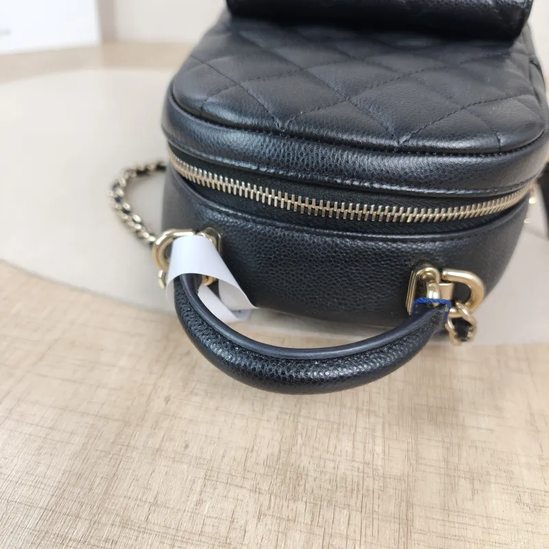 Chanel Crossbody Bag Mini Backpack Crossbody Bag Black Grained Calfskinmini13 × 9 × 18 cm — detail view 12 of 13