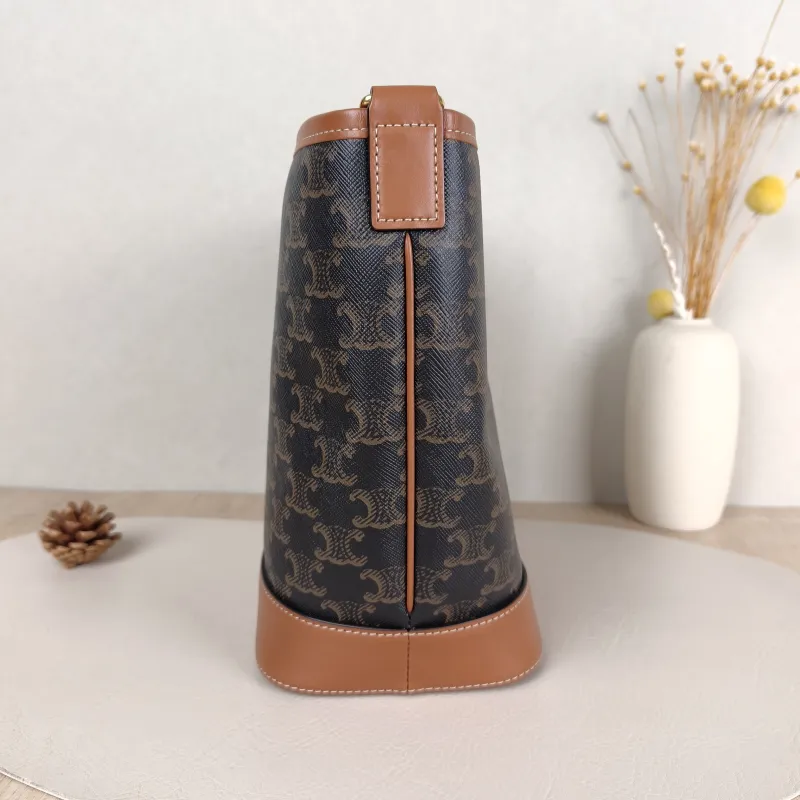 CELINE Crossbody Bag Triomphe Bucket Bag Monogram PVC Small22 × 13 × 26 cm — detail view 9 of 9