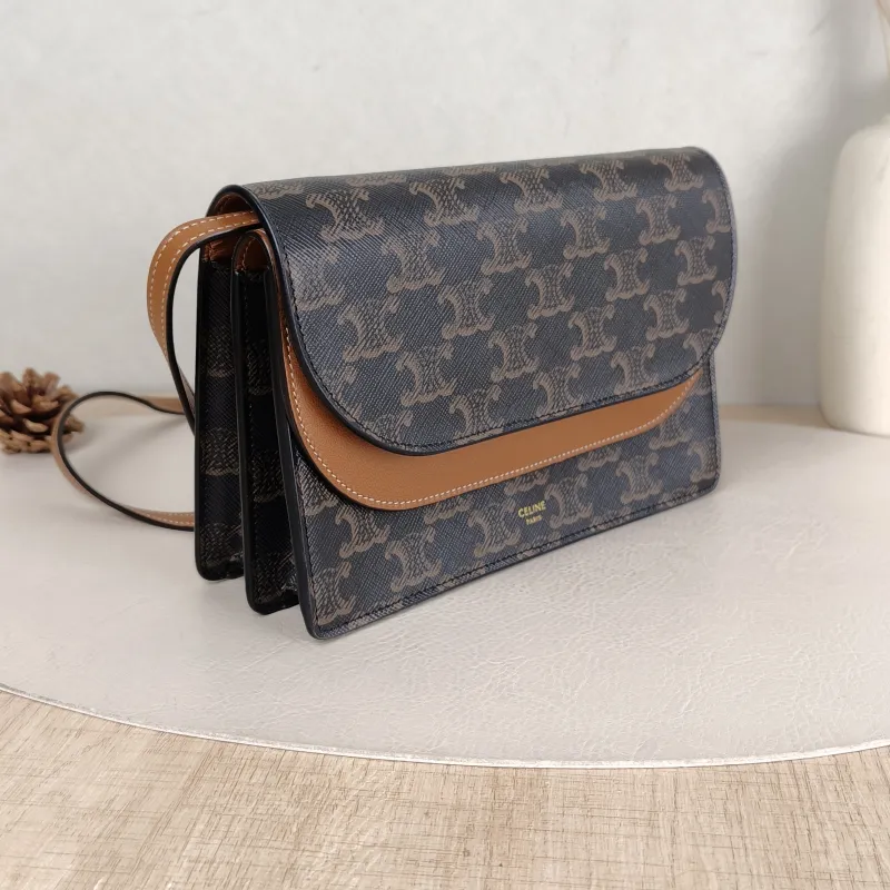 CELINE Crossbody Bag TRIOMPHE Clutchwoc Monogram PVC 20 × 6 × 12 cm — cover view 5 of 5