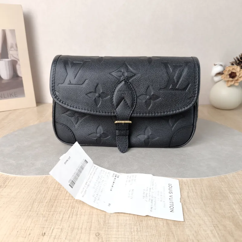 Louis Vuitton Crossbody Bag Diane Baguette Bag Black Monogram Empreinte Embossed Calfskin Small 24 × 9 × 15 cm — cover view 3 of 6