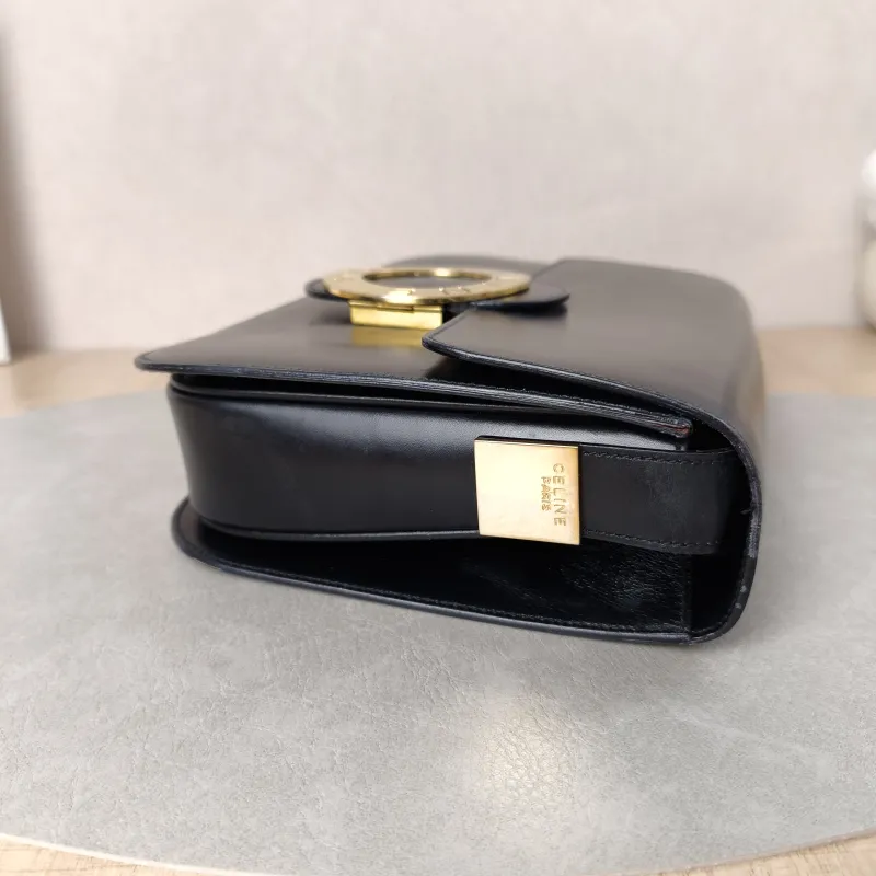 CELINE Crossbody Bag Crossbody Bag Black Calfskin One Size24 × 5 × 18 cm — detail view 18 of 20
