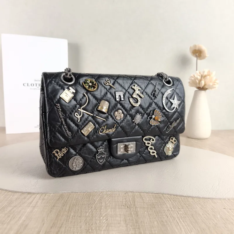 Chanel Crossbody Bag 2.55 Black Calfskin Small 24 × 7.5 × 16 cm 20 — cover view 3 of 6