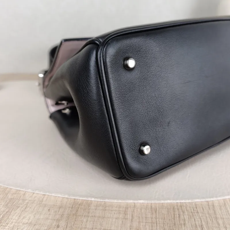 DIOR Top Handle Bag Be Black Calfskin Mini 20 × 11 × 16.5 cm — detail view 5 of 13