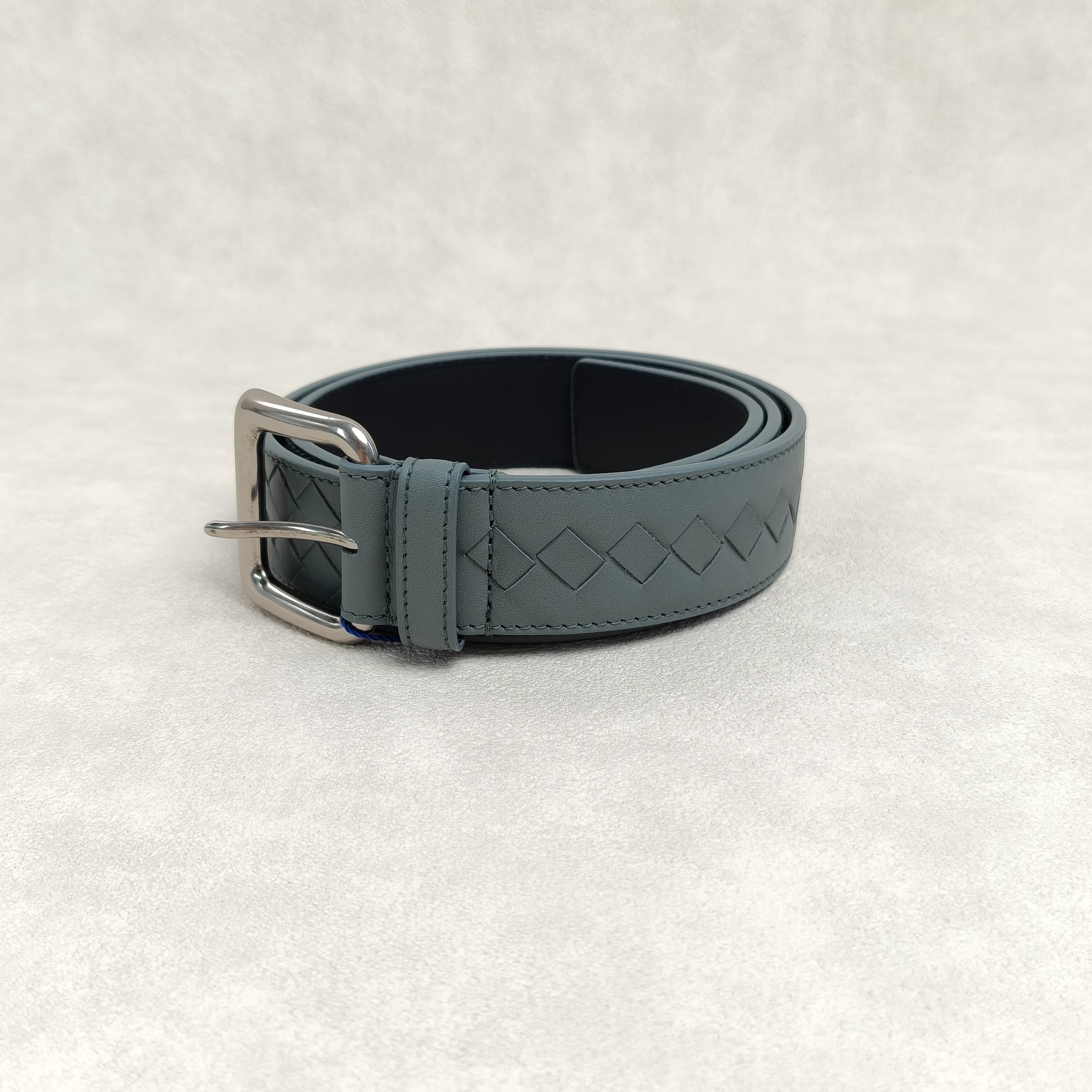 Bottega Veneta Belt Silver-Tone Hardware Woven Belt Grey Calfskin One Size85cm — cover view 3 of 9