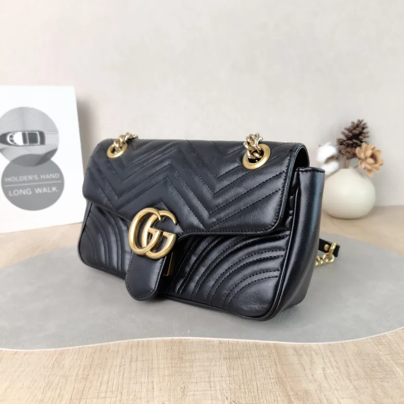 GUCCI Crossbody Bag GG Marmont Medium Marmont 26 Black CC alfskin Medium 26 × 7 × 15 cm — cover view 3 of 5
