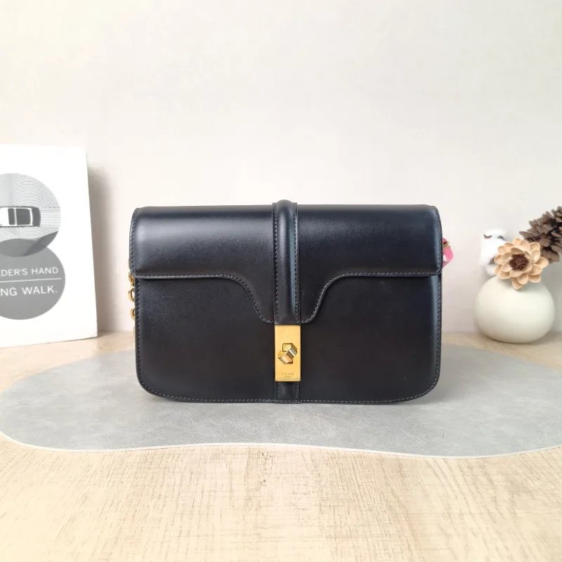 CELINE Shoulder Bag 16 Chain Bag Black Calfskin One Size 23 × 6.5 × 16 cm