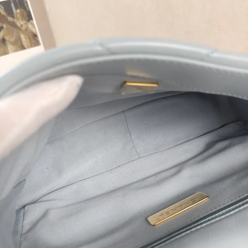 Chanel Crossbody Bag 19Bag Blue SL ambskin Small 26 × 9 × 16 cm — detail view 10 of 12