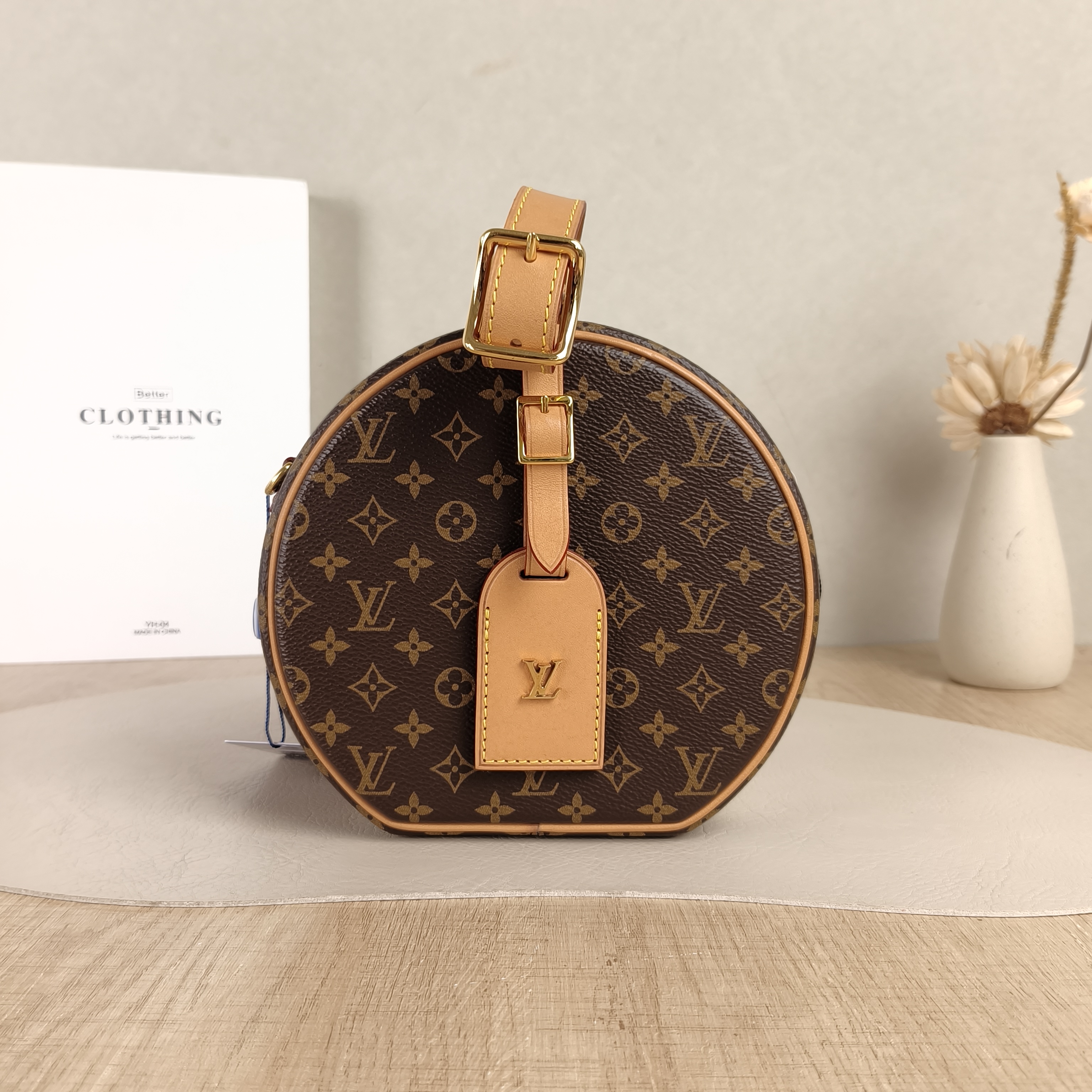 Louis Vuitton Crossbody Bag PETITE BOITE CHAPEAU Monogram PVC One Size17.5 × 7.5 × 16.5 cm
