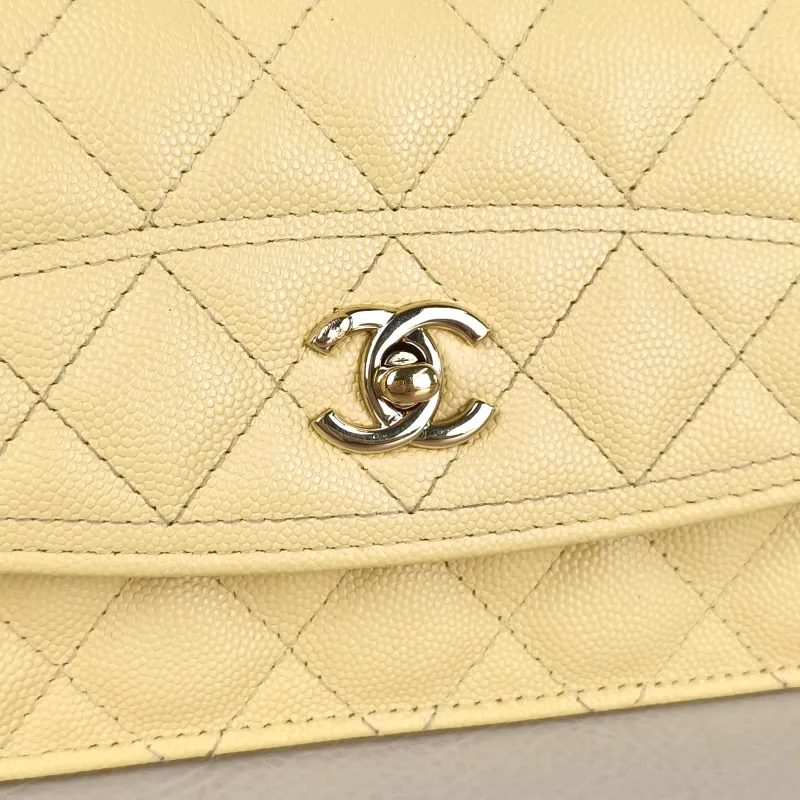 Chanel Crossbody Bag Yellow Grained Calfskin One Size 19 × 7 × 11.5 cm — detail view 6 of 12