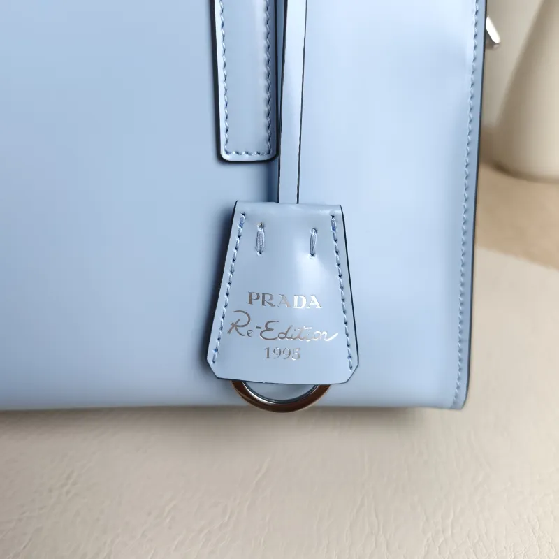 PRADA Shoulder Bag Re-Edition 1995 Crossbody Bag Blue One Size22 × 7 × 15 cm — detail view 3 of 14