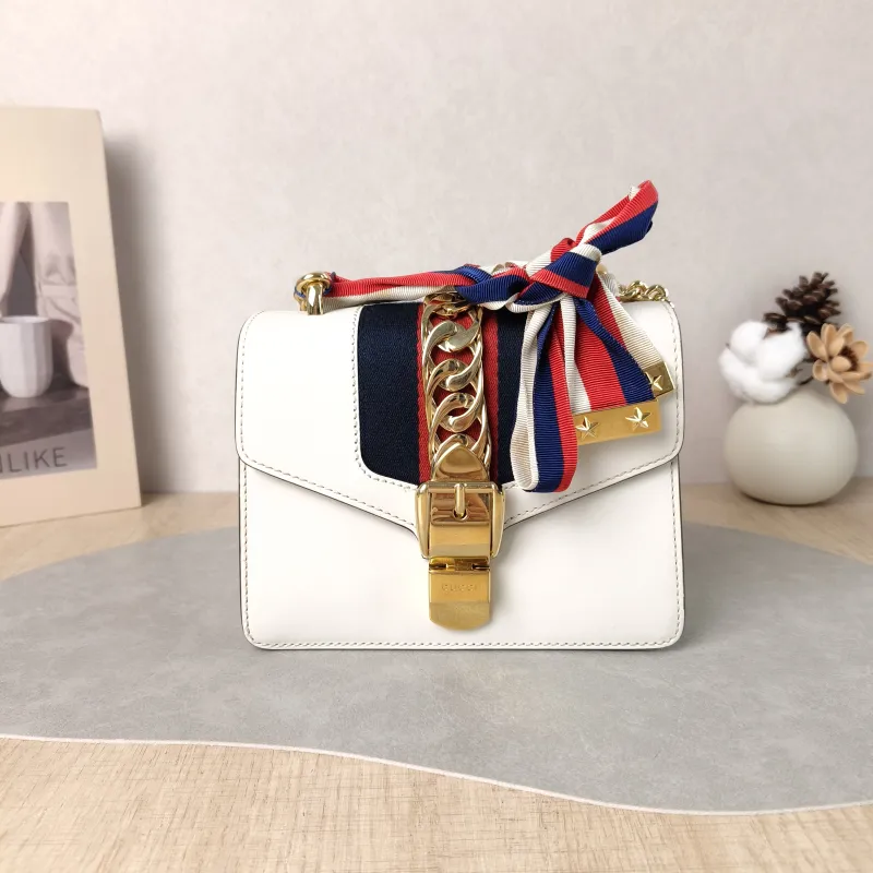 GUCCI Shoulder Bag Sylvie Shoulder Strap Edition White CC alfskin Mini 19 × 8 × 14 cm