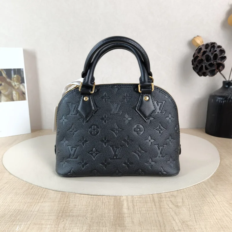 Louis Vuitton Top Handle Bag Alma BB Black Calfskin BB 23.5 × 11.5 × 17.5 cm — cover view 3 of 6