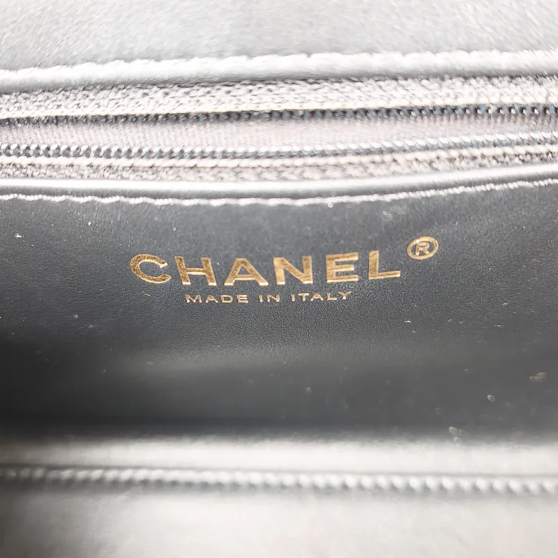 Chanel Shoulder Bag Kelly Black Waxed Leather Small 19 × 7 × 13 cm — detail view 5 of 12