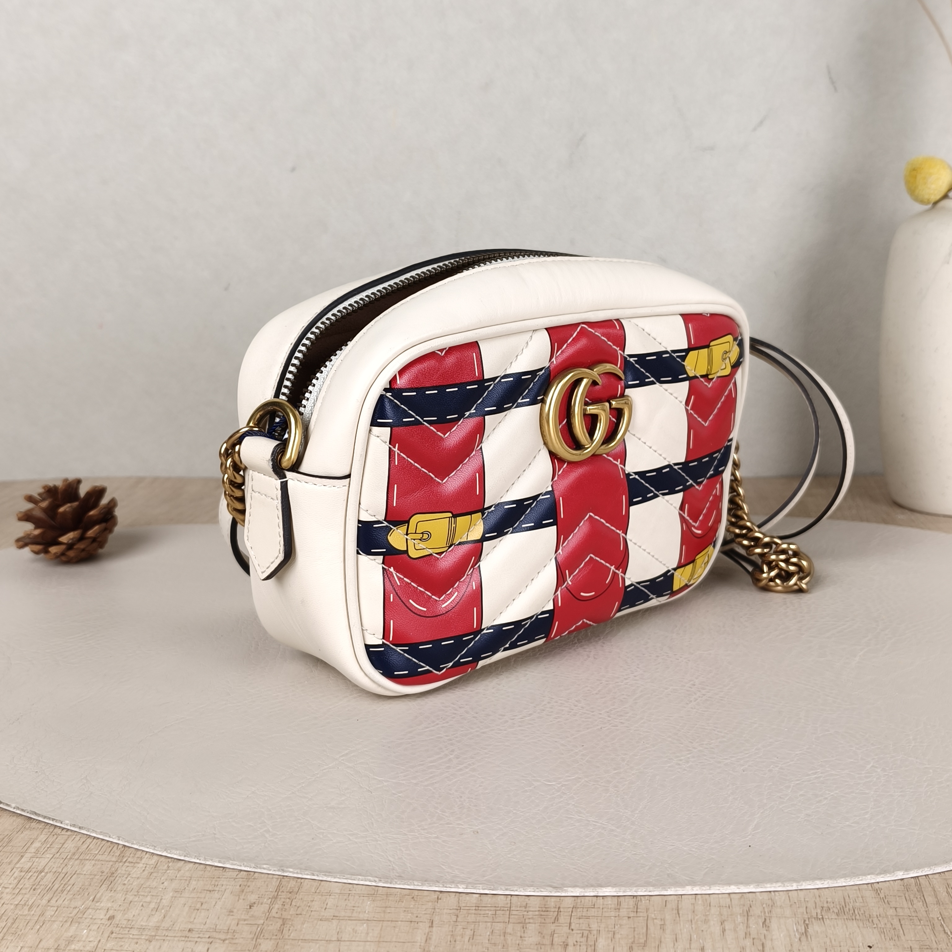 GUCCI Crossbody Bag Camera Bag Colorblock Calfskin18 × 6 × 12 cm — cover view 3 of 5