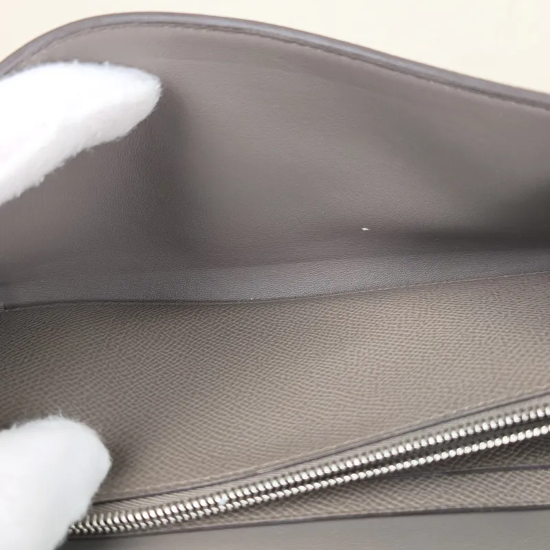 Hermès Crossbody Bag Constance To Go woc Epsom Calfskin One Size20.5 × 2 × 13 cm — detail view 1 of 13