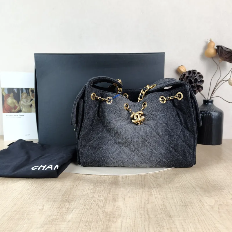 Chanel Shoulder Bag 25Bag Grey Small 26 × 14 × 30 cm — cover view 5 of 6