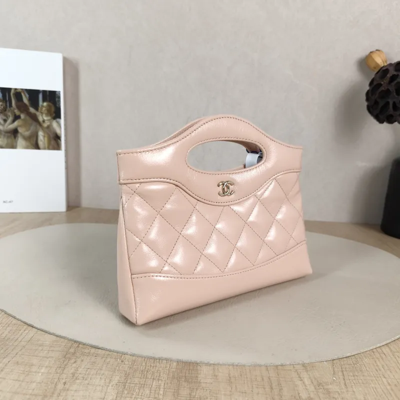 Chanel Crossbody Bag 31Bag Pink nano 20.5 × 3.5 × 17 cm — cover view 4 of 6
