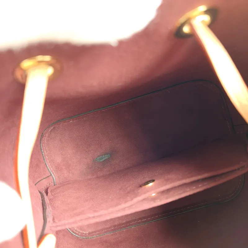 Louis Vuitton Crossbody Bag NÉONOÉ Bucket Bag BB Monogram PVC BB 20 × 13 × 20 cm — detail view 8 of 10