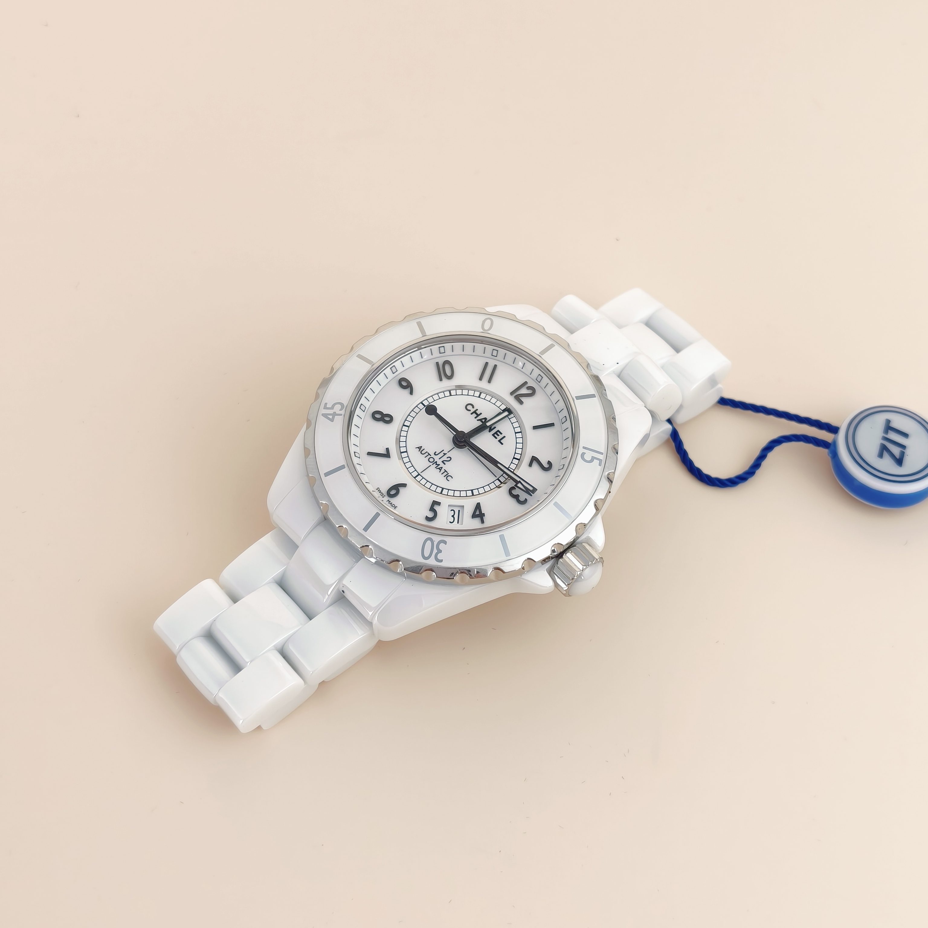Chanel Watch J12Collection Watch White One Size40mm — cover view 8 of 8