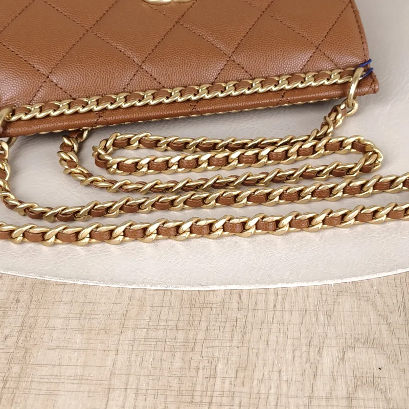 Chanel Backpack23a Backpack Brown Grained Calfskin One Size20 × 7.5 × 21 cm — detail view 5 of 13