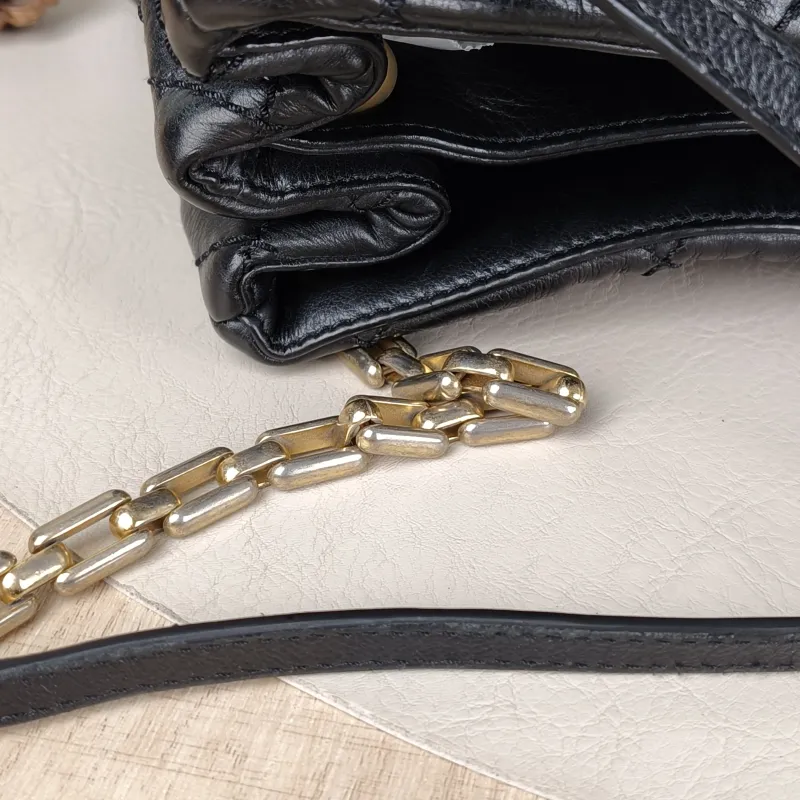Chanel Shoulder Bag tote Black Calfskin One Size 35 × 16 × 20 cm 14 — detail view 5 of 11