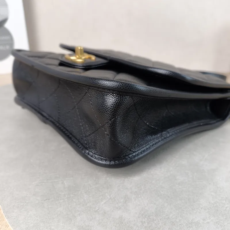 Chanel Backpack Backpack Black Grained Calfskin One Size 22 × 7 × 19.5 cm — detail view 1 of 13