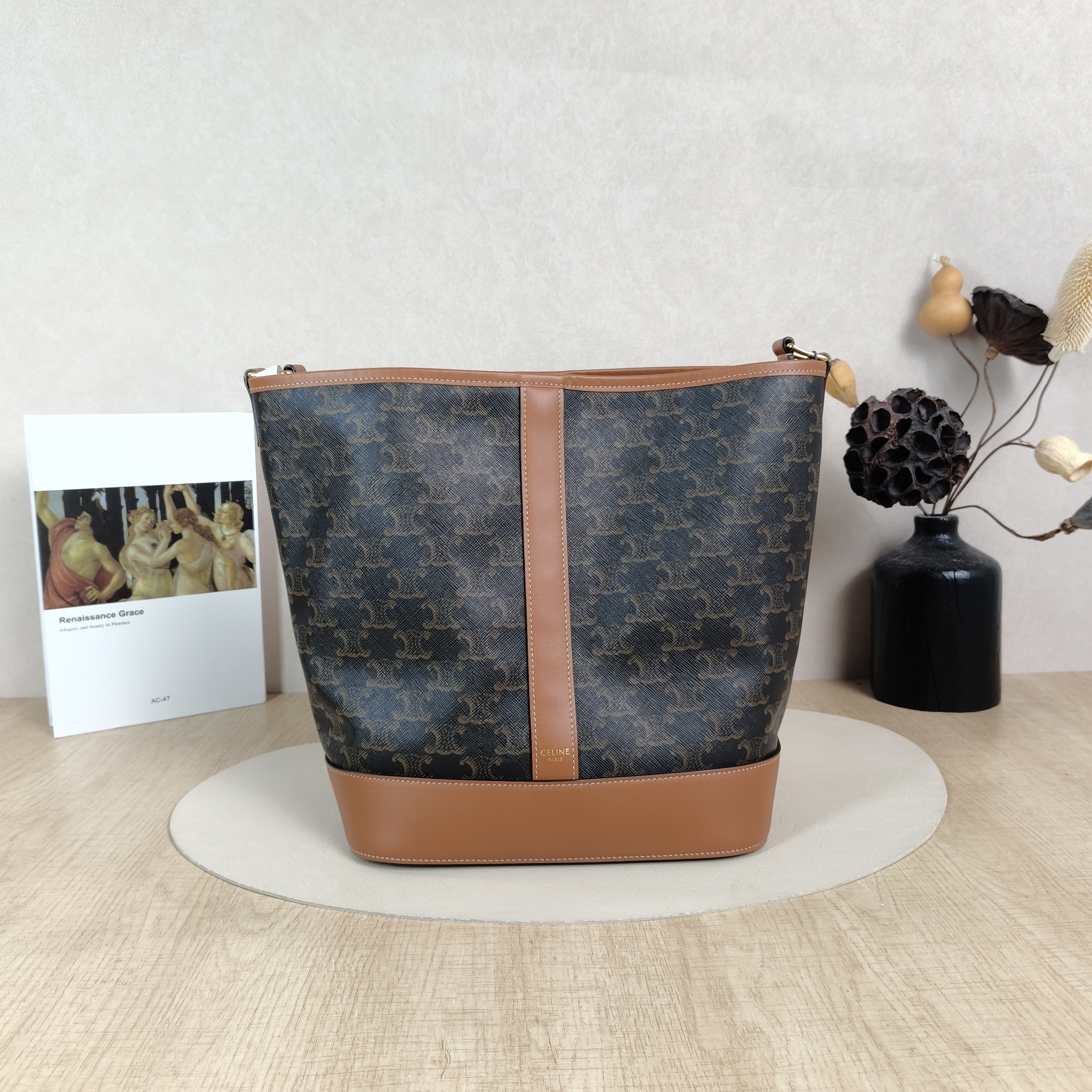 CELINE Crossbody Bag Triomphe Bucket Bag Monogram PVC Medium24 × 18 × 27 cm