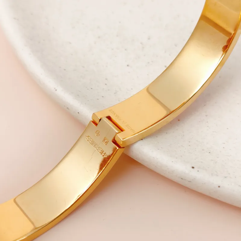 Hermès Bangle Clic HB angle One Size 15.9cm — cover view 7 of 11