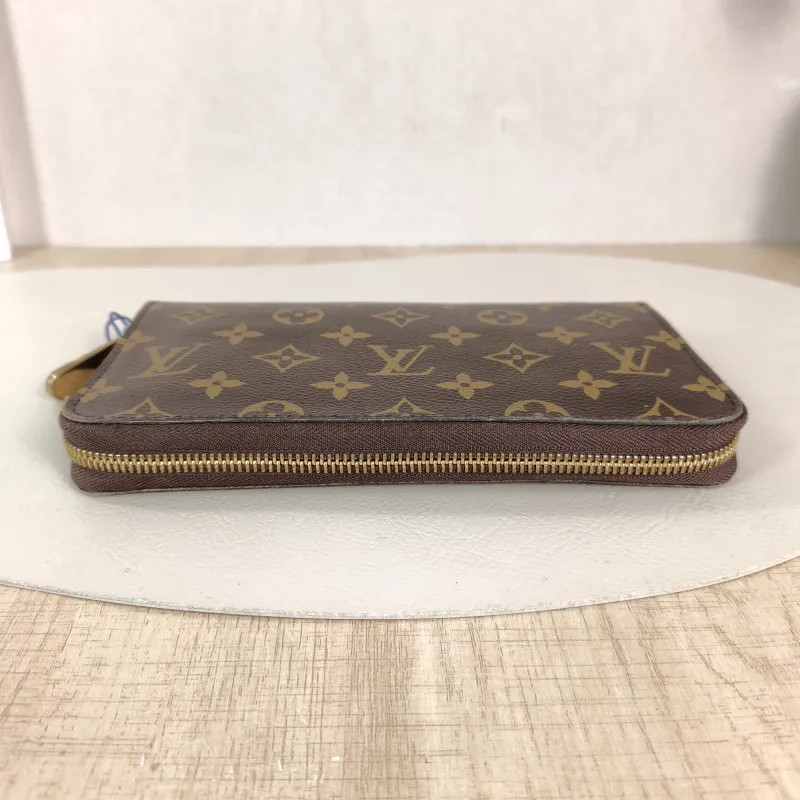 Louis Vuitton Wallet Edition Wallet Monogram PVC One Size 21 × 2.5 × 12 cm — detail view 1 of 9