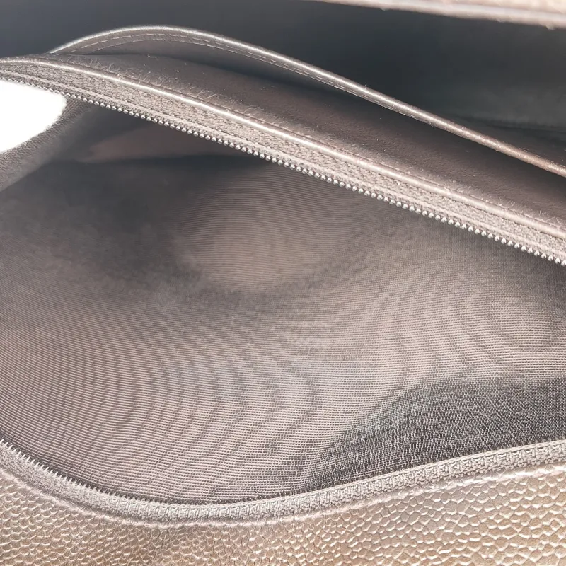 Chanel Shoulder Bag Brown Grained Calfskin One Size30 × 10 × 22 cm — detail view 1 of 14