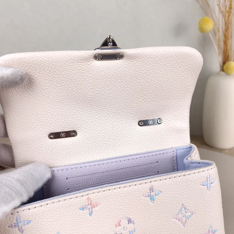 Louis Vuitton Crossbody Bag MADELEINE Calfskin nano 21 × 6 × 12.5 cm — detail view 12 of 12