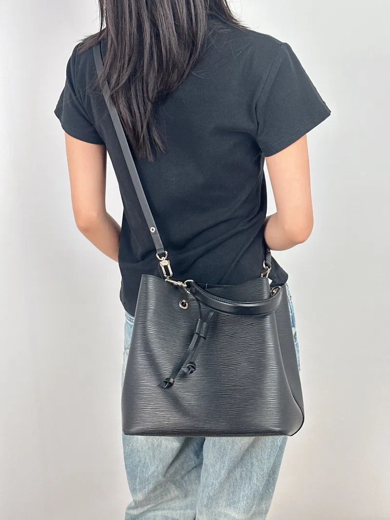 Louis Vuitton Shoulder Bag NÉONOÉ Bucket Bag Black Epi Embossed Calfskin Medium 26 × 17.5 × 26 cm — on-model view 3 of 3