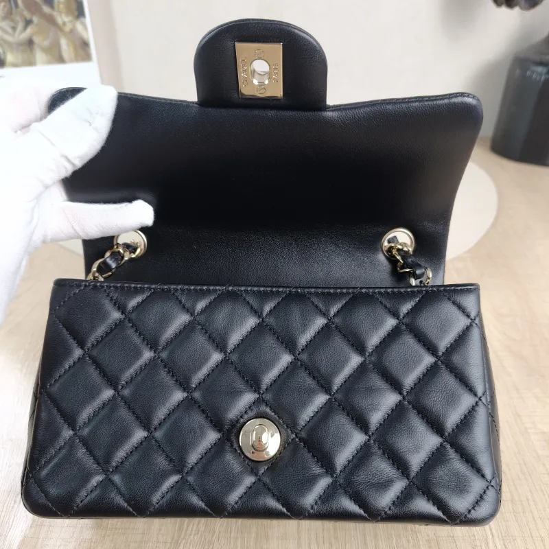 Chanel Crossbody Bag Classic Flap Large Mini CF Mini Black SL ambskin mini 20 × 6 × 12 cm — detail view 1 of 12